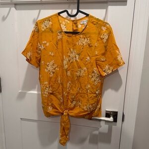 Madewell Silk Button-Back Tie Tee in Butterfly Garden